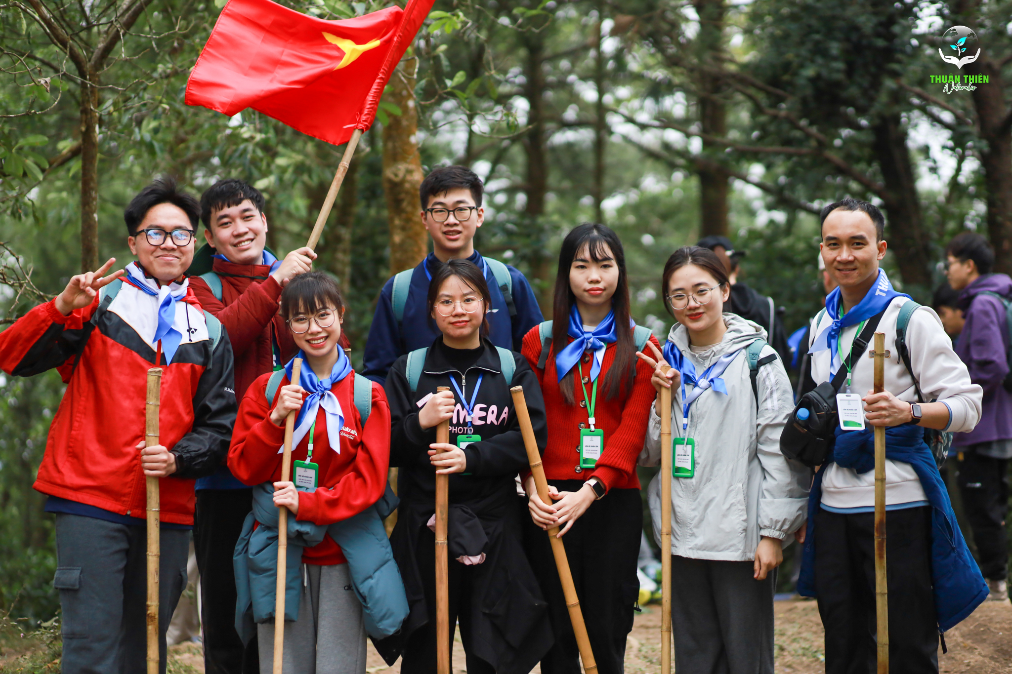 người trẻ lựa chọn trekking để kết nối với thiên nhiên