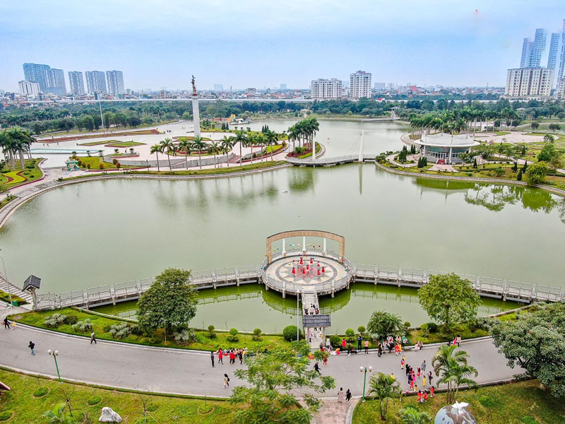 khu vui chơi ngoài trời cho trẻ em ở Hà Nội tại công viên Hòa Bình