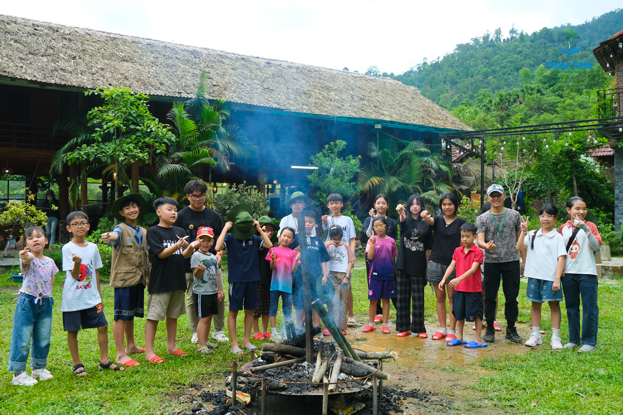 môi trường trại hè an toàn giúp trẻ tự tin trải nghiệm