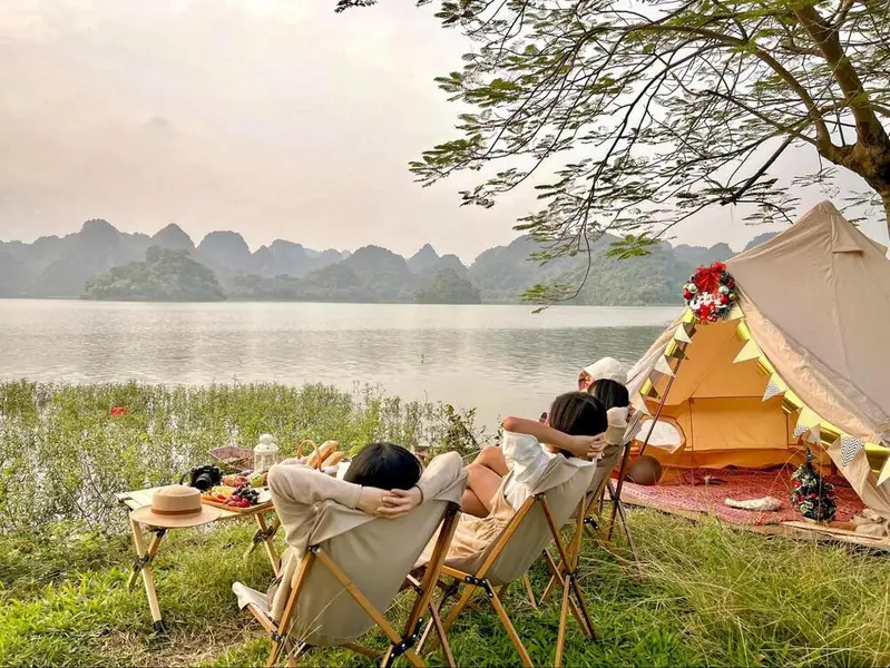 Hồ Quan Sơn - thiên đường du lịch và cắm trại hot nhất ở ngoại thành Hà Nội